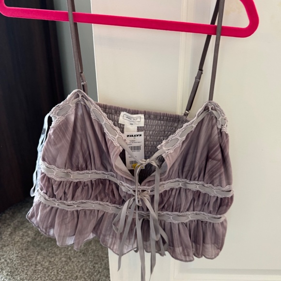 Full Tilt Crop flowy top - Tilly's size XS - Picture 8 of 8